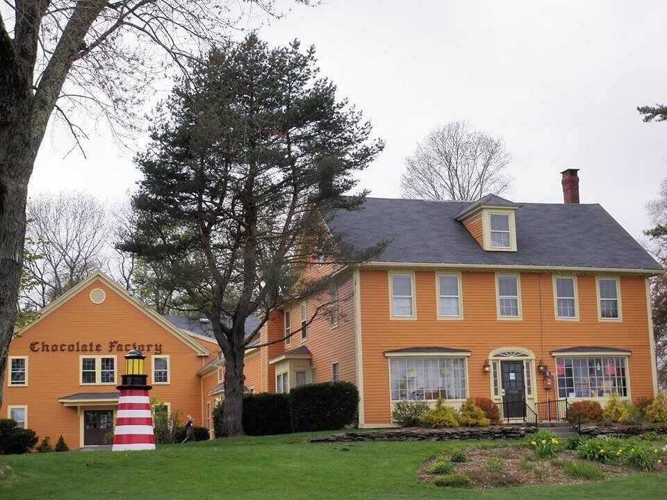 Picture of Wilbur's Of Maine Chocolate Confections