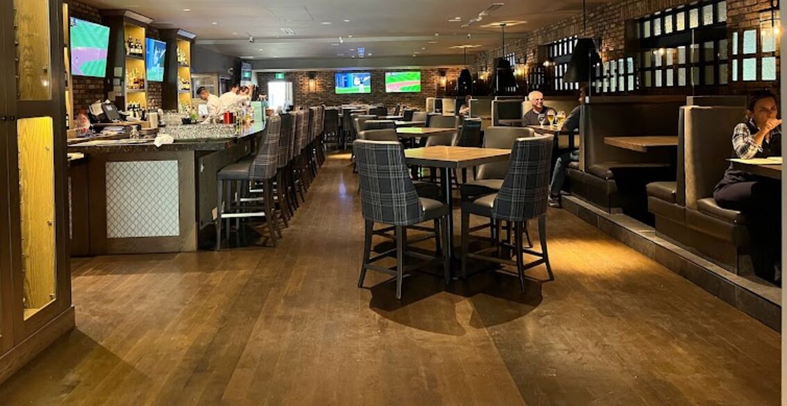 Picture of Stirling Dining Room and Lounge