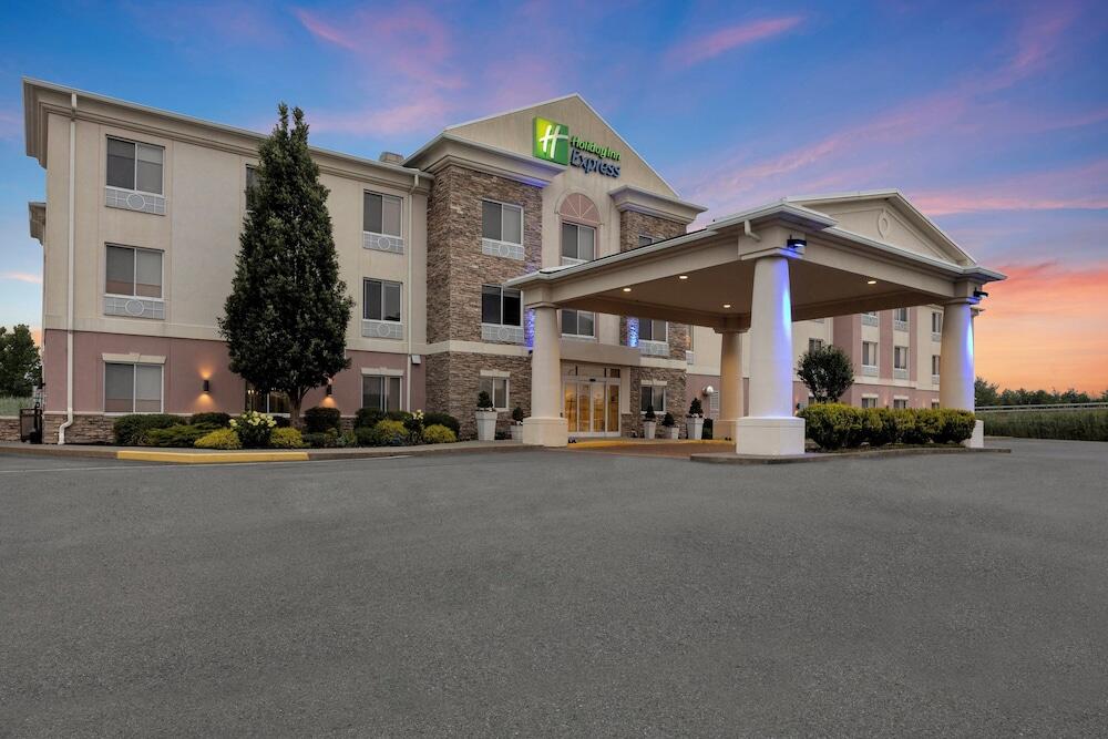 Picture of Holiday Inn Express Hotel & Suites West Coxsackie by IHG