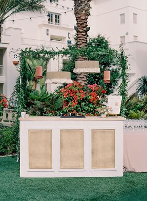 Rattan Bar With Woven Chandeliers