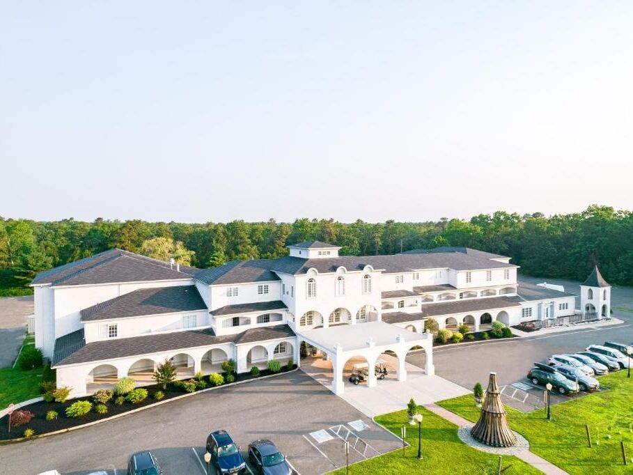 Picture of Renault Winery