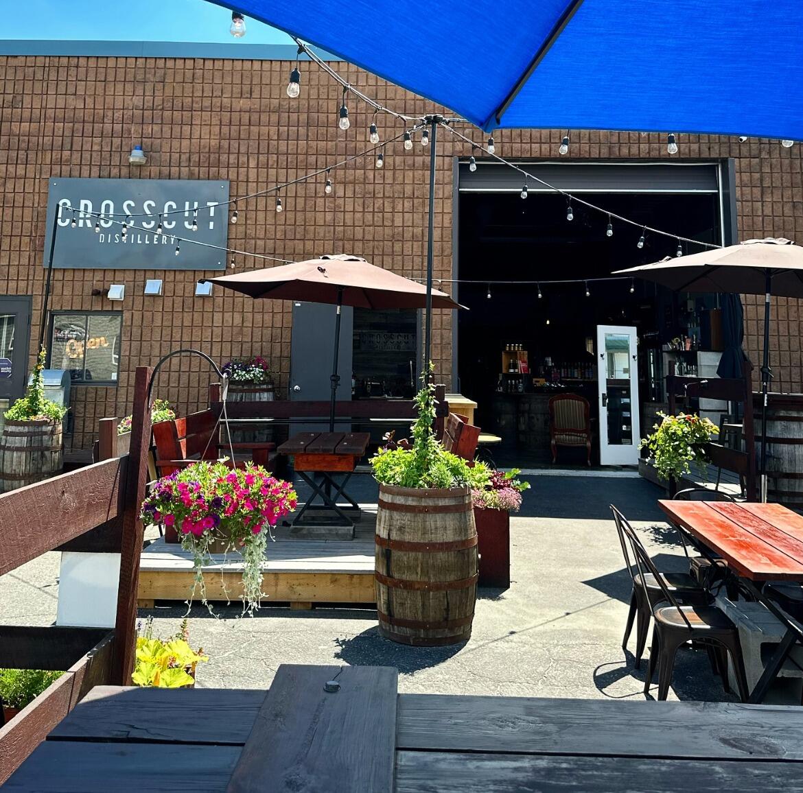 Picture of Crosscut Distillery