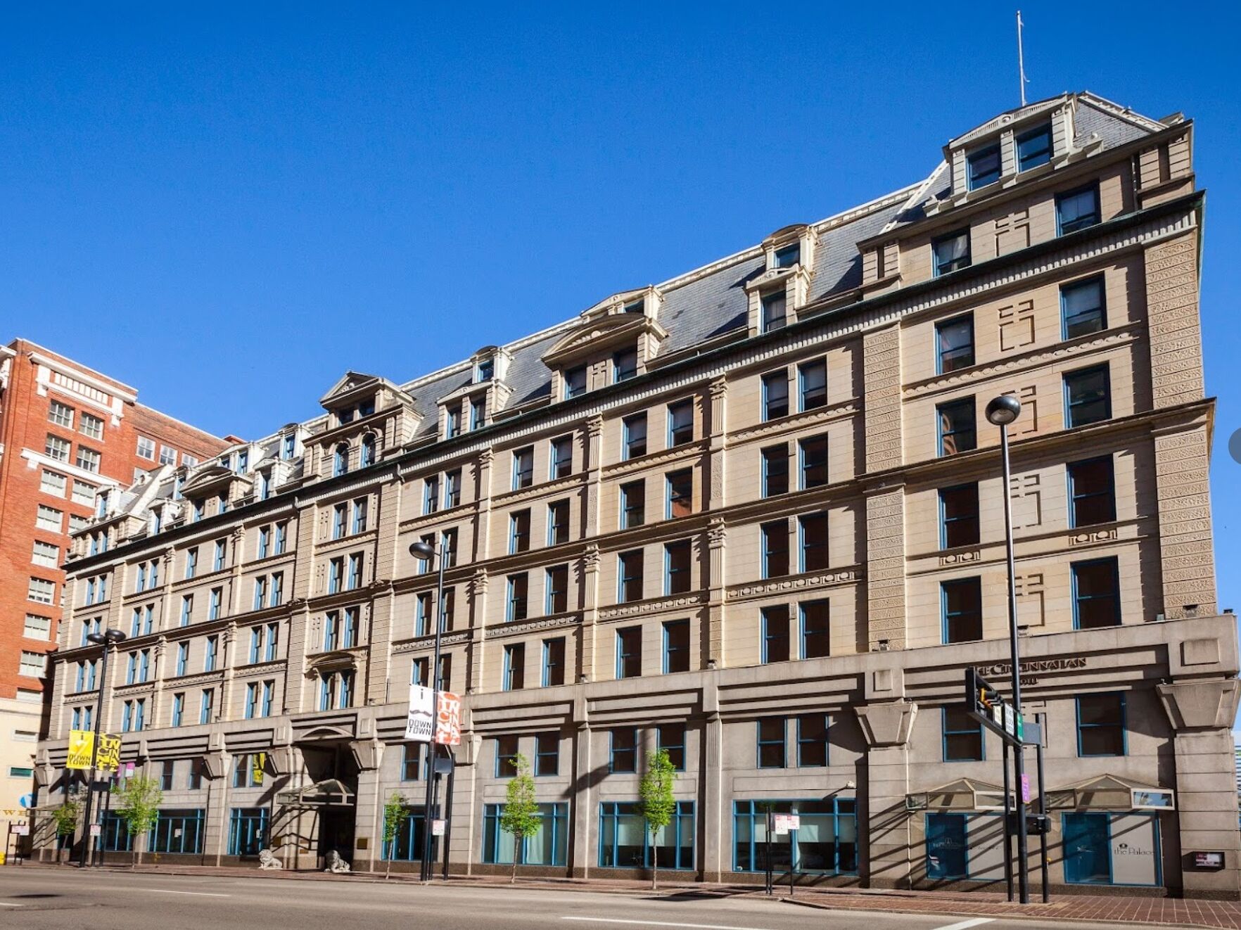 Picture of The Cincinnatian Hotel, Curio Collection by Hilton