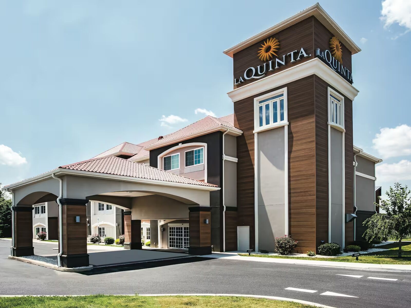 Picture of La Quinta Inn & Suites by Wyndham Chambersburg