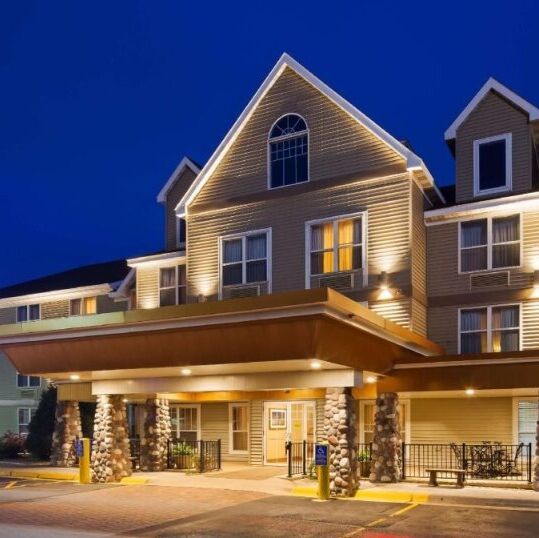 Picture of Duluth Inn & Suites Near Spirit Mountain