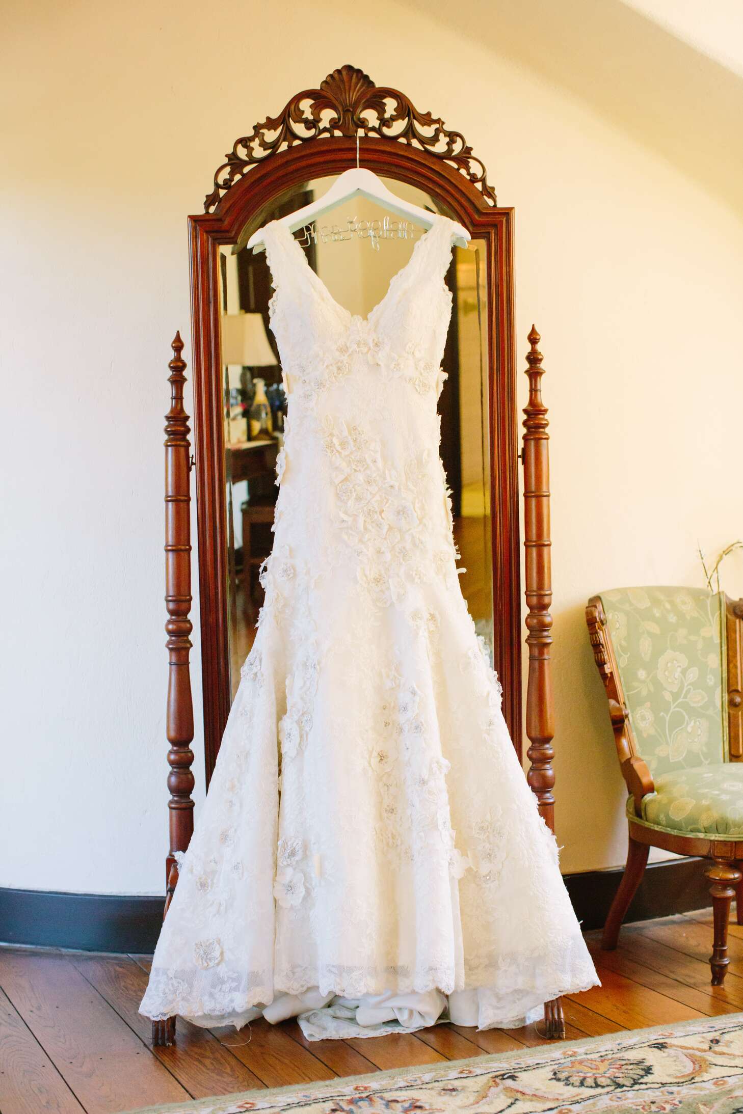 Wtoo by Watters Ivory Lace Wedding Dress