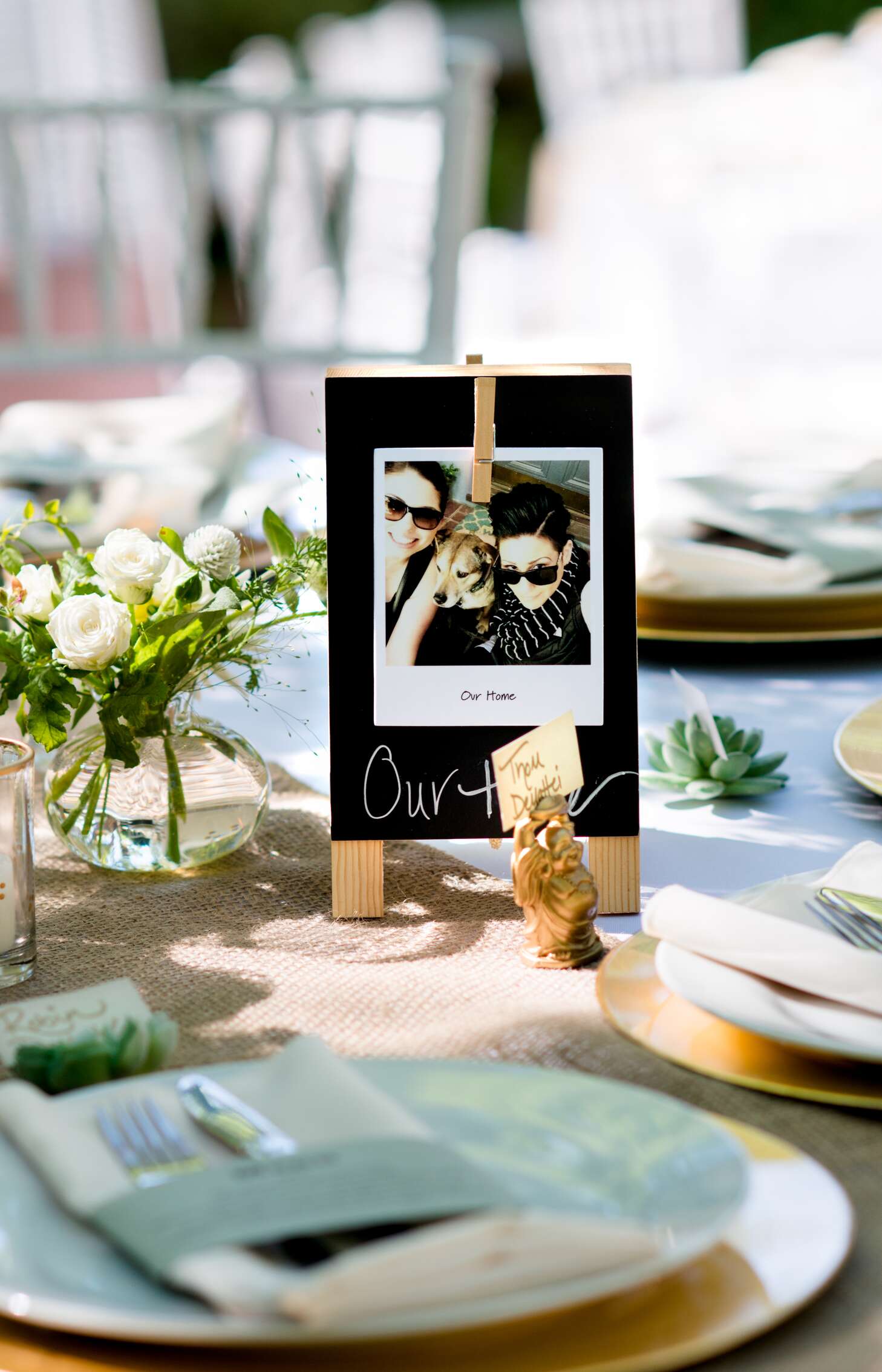 polaroid table wedding