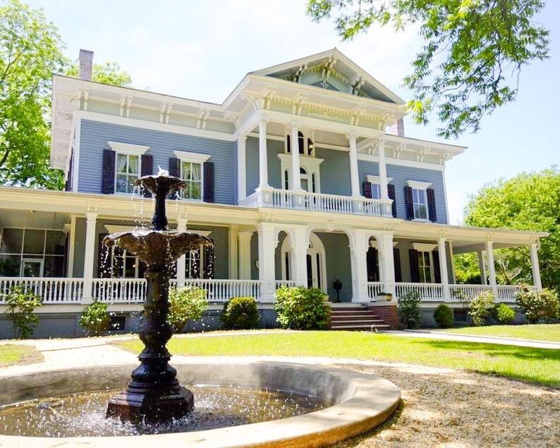Picture of Elmwood 1820 Bed & Breakfast Inn