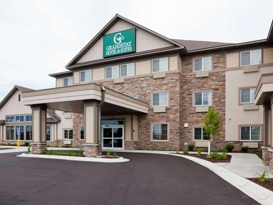 Picture of GrandStay Hotel & Suites Delano