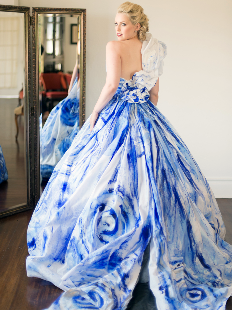 Rminé custom bridal gown