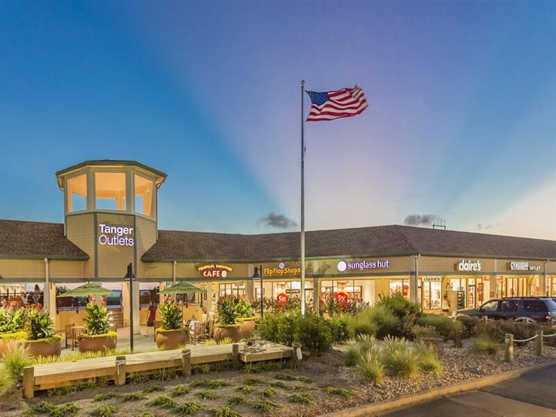 Picture of Outlets Nags Head