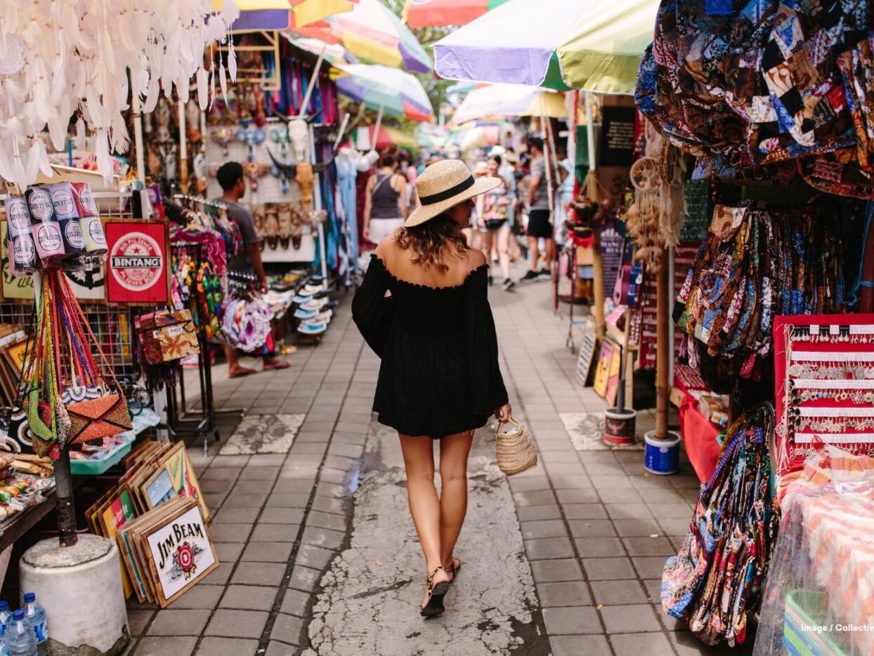 Picture of SHOPPING!
