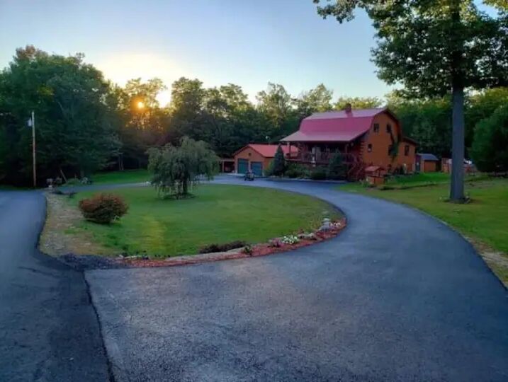 Picture of Airbnb