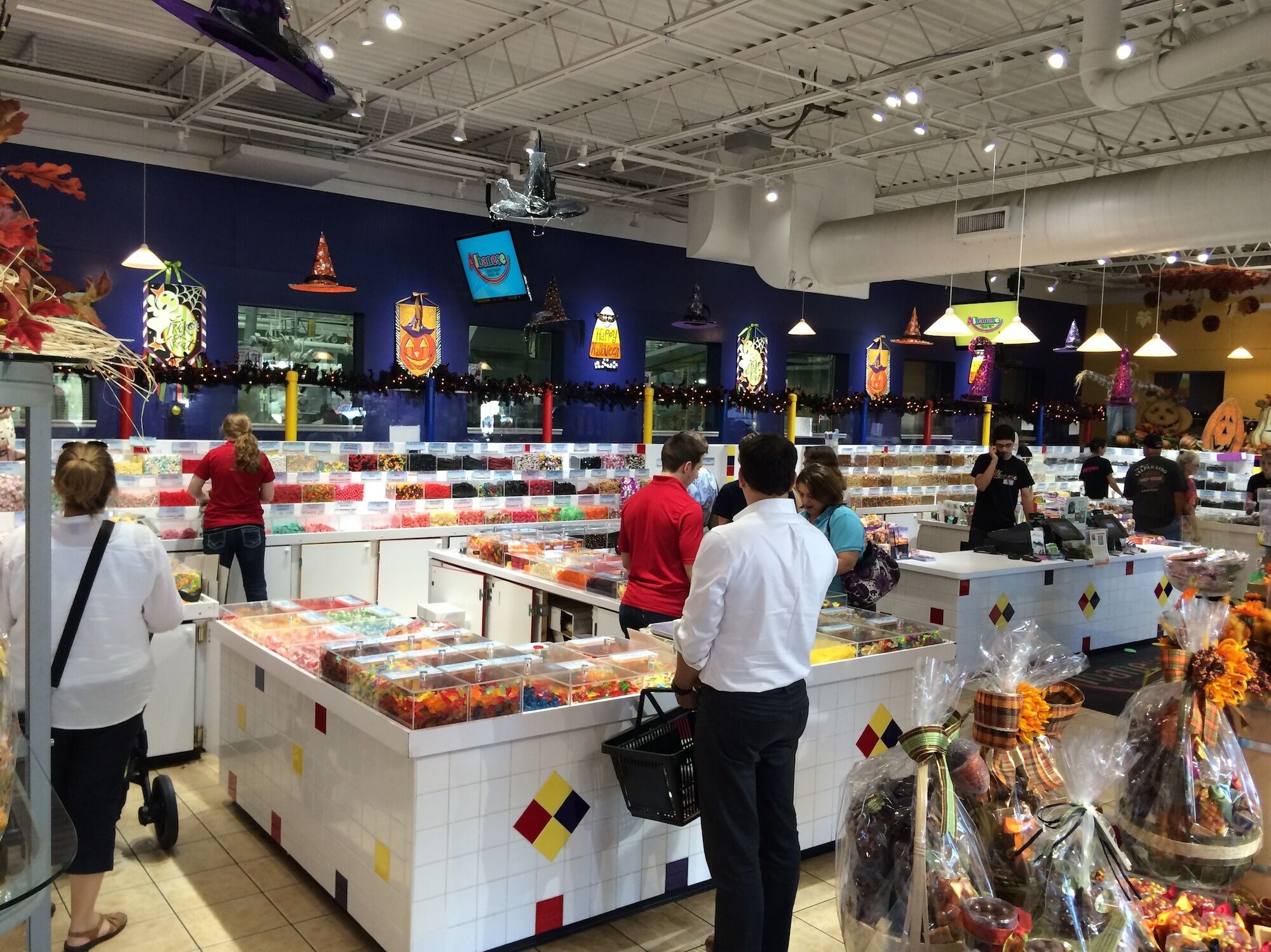 Picture of Albanese Candy Factory Outlet