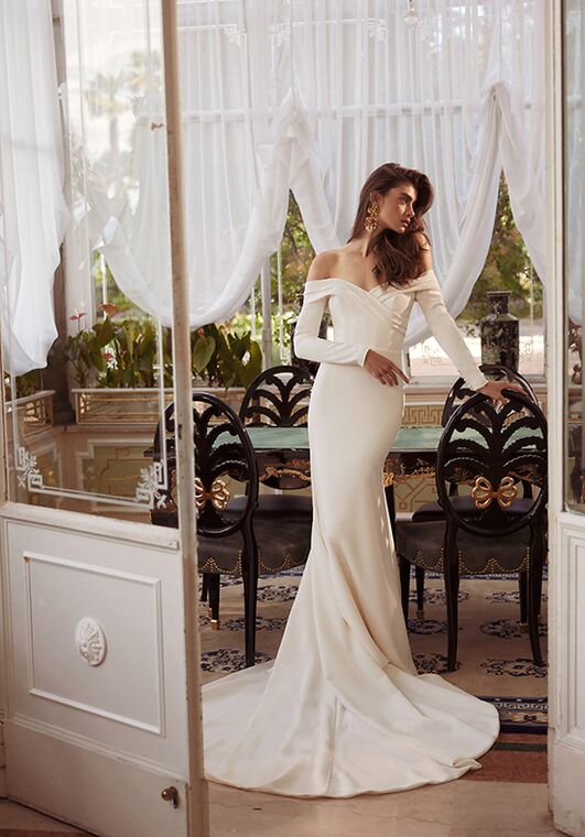 Justin Alexander Imogene Fit-and-Flare Wedding Dress - 3