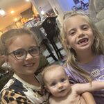 Everly And Kaydri Asmundson