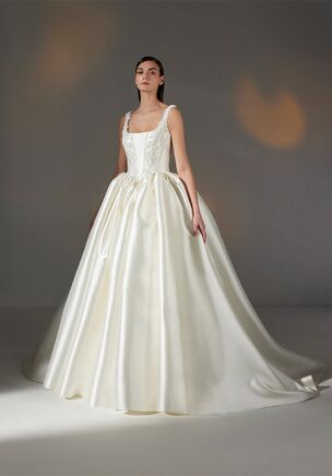 PRONOVIAS PRIVÉE Wedding Dresses | The Knot PRONOVIAS PRIVÉE Wedding Dresses | The Knot