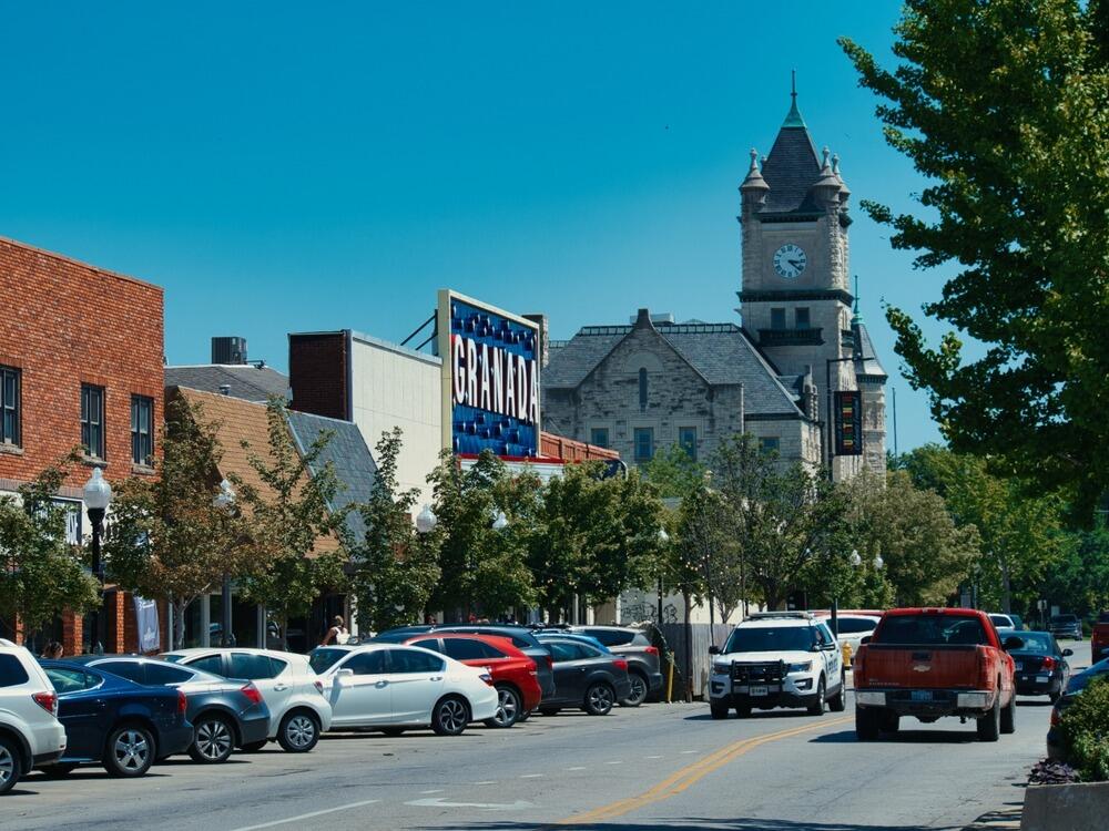 Picture of Massachusetts Street