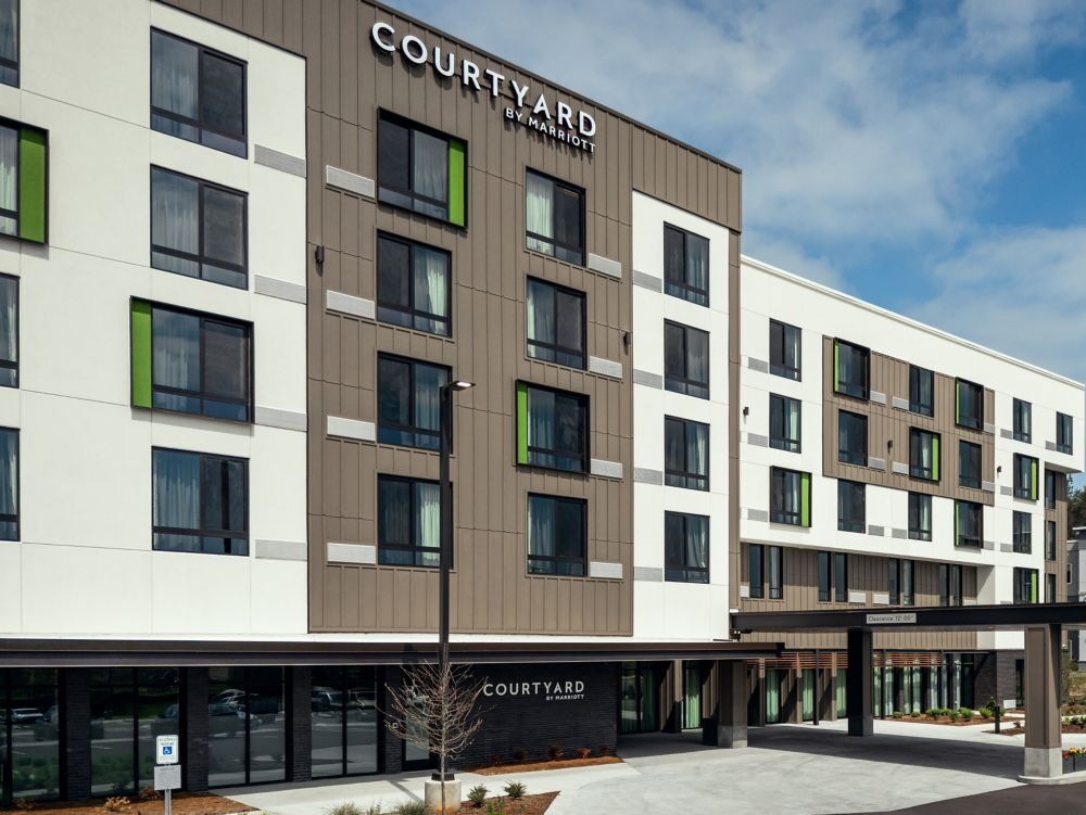 Picture of Courtyard Cleveland