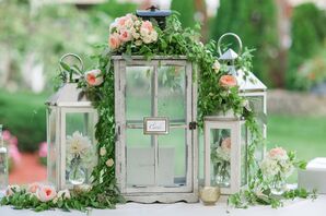 Rustic Wood Card Holder with Lanterns