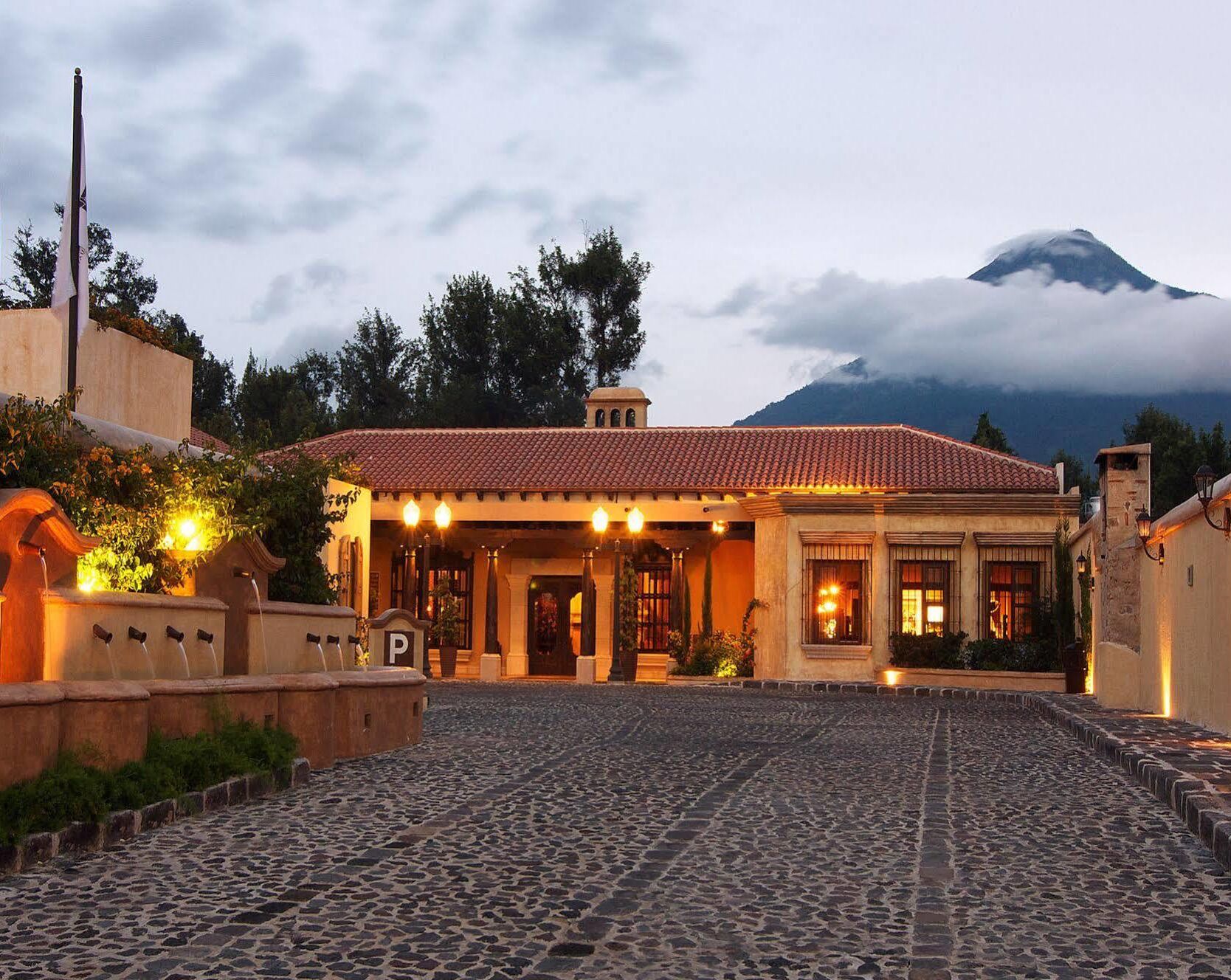 Picture of Hotel Camino Real