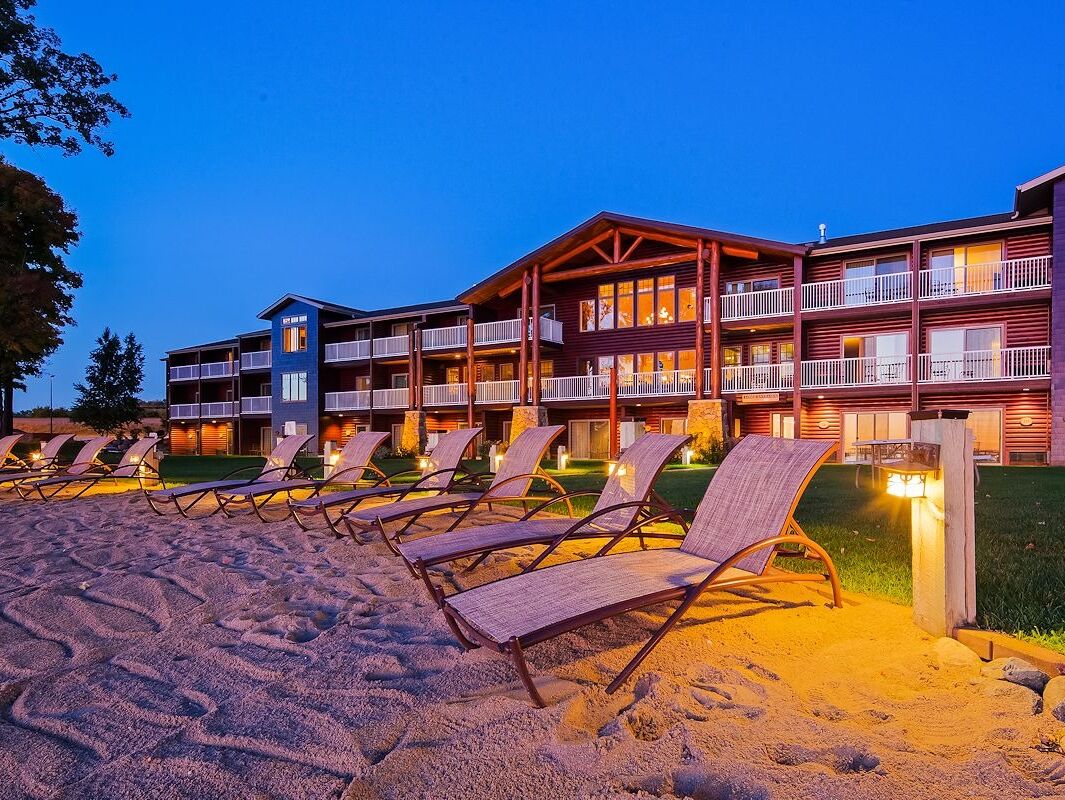 Picture of Best Western Premier The Lodge On Lake Detroit