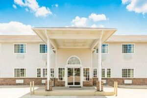 Picture of Super 8 by Wyndham Platte City Kansas City Area Airport