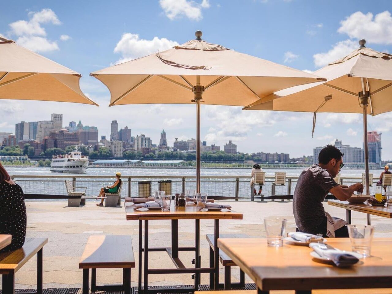 Picture of Dining at Pier 17