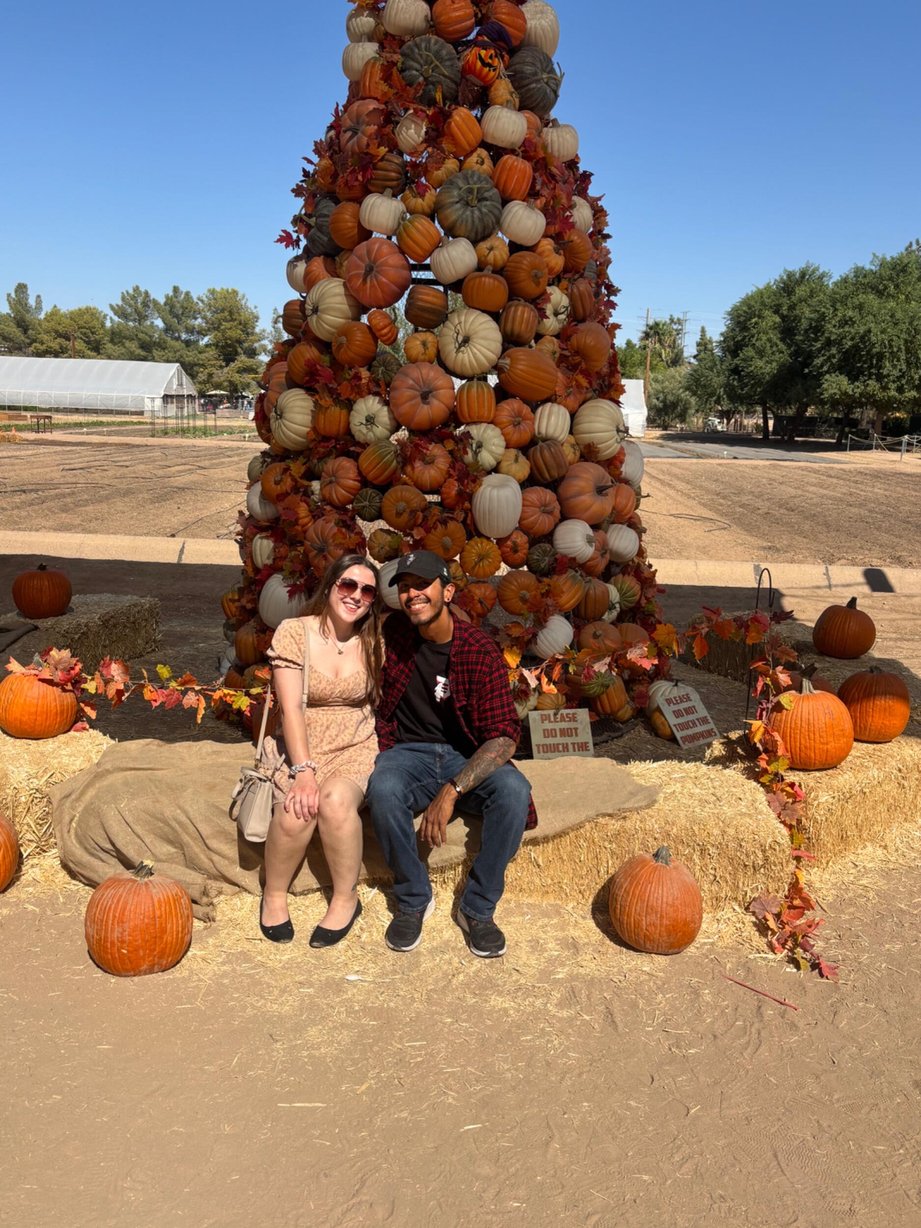A very, very, happy Halloween from Jose and I! We went to Schnepf Farms and had an absolute blast!