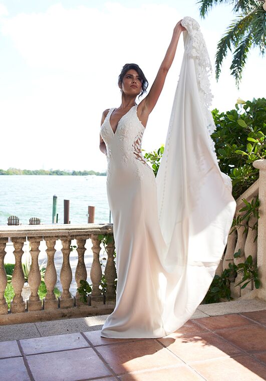 Essense of Australia D3544 Column Wedding Dress - 5