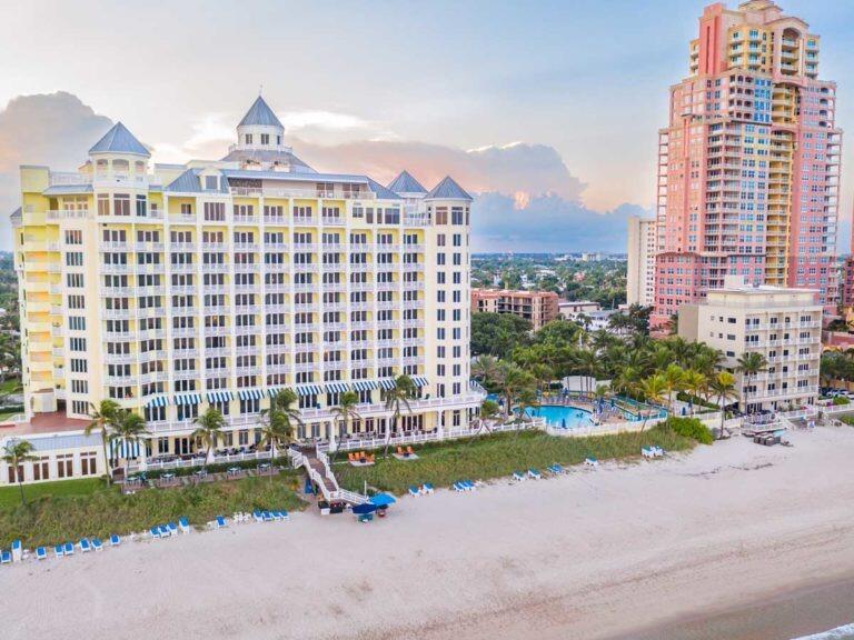 Picture of Pelican Grand Beach Resort