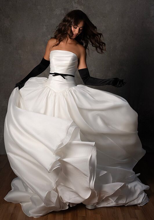 Essense of Australia D4454 A-Line Wedding Dress - 4