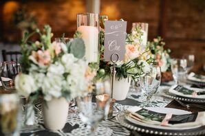 Elegant Black-and-White Table Numbers