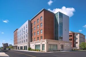 Picture of Hampton Inn & Suites Worcester  $$