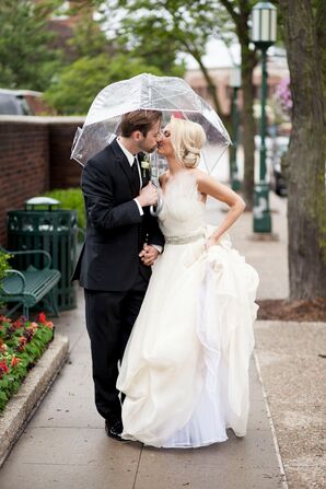 Rainy-Day Wedding Umbrella Photos