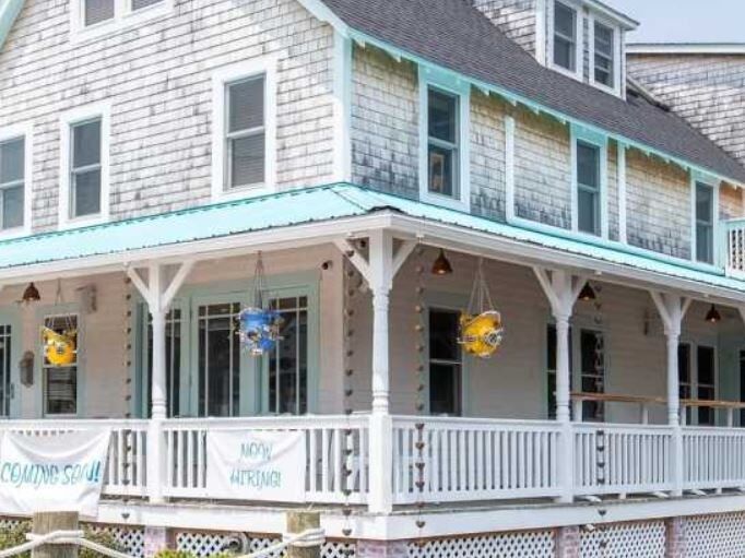 Picture of The Surf Shack Bed & Breakfast