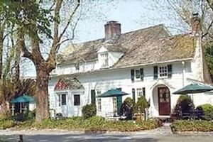Picture of Three Village Inn