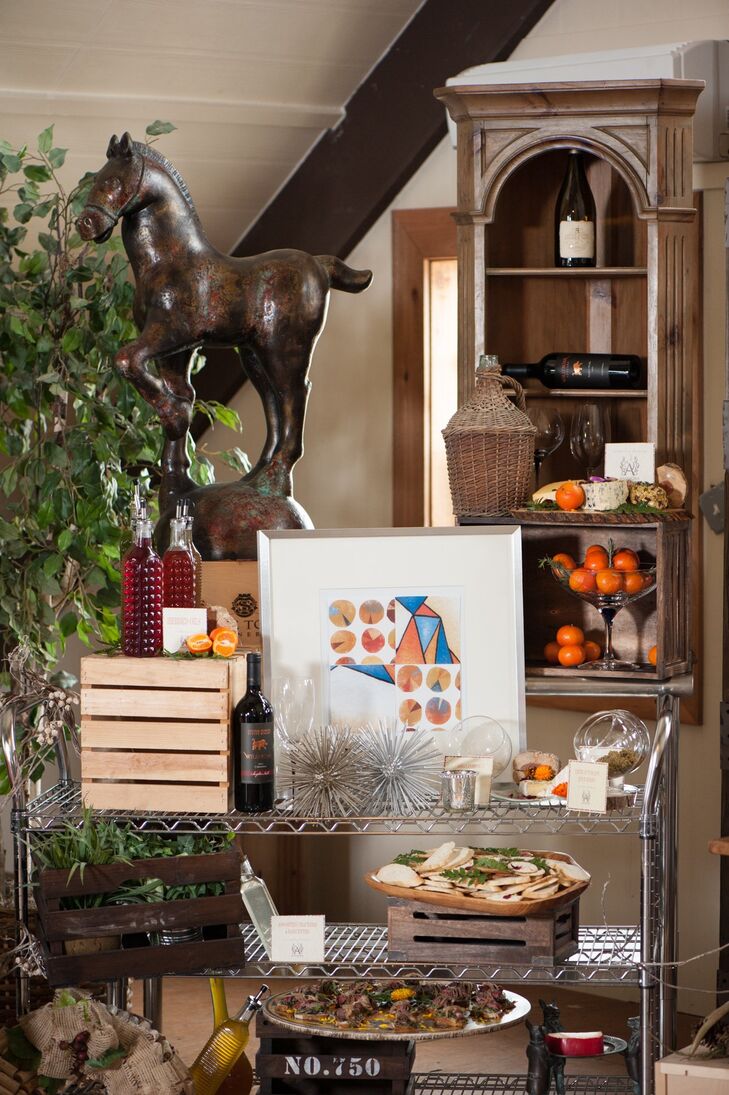 Oranges were used in centerpieces and randomly spread throughout the reception area for a funky, vibrant feel.