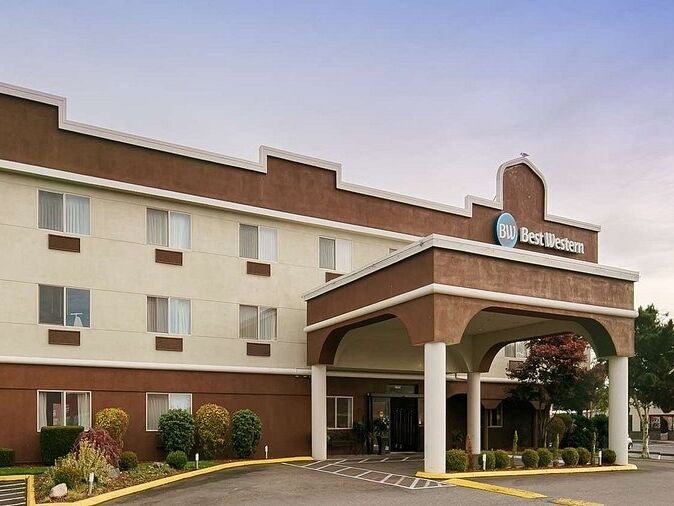 Picture of Best Western Sky Valley Inn