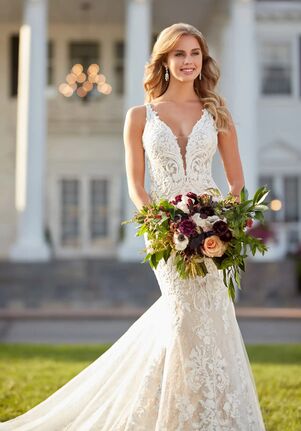Martina Liana 1078 Fit-and-Flare Wedding Dress
