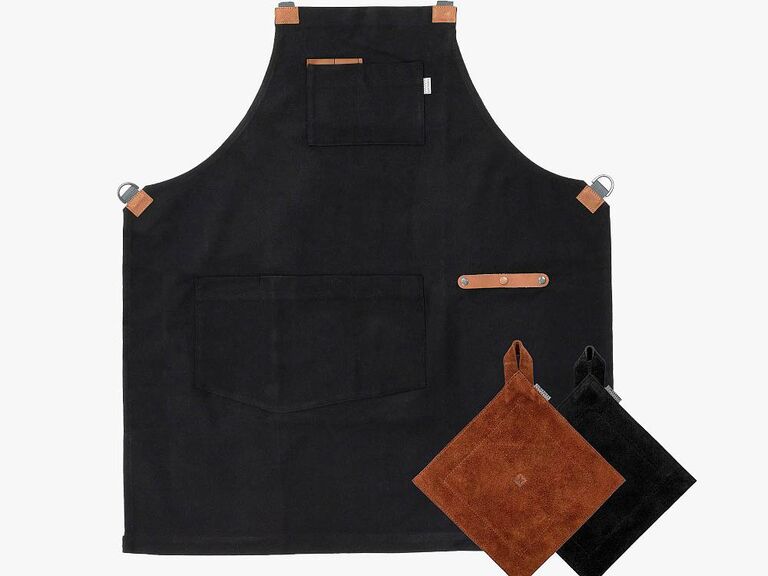Chef apron and pot holders