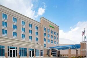 Picture of Holiday Inn Toledo Maumee (I-80 / 90) an IHG Hotel