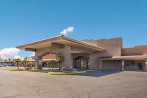 Picture of Quality Inn & Suites Lake Havasu City