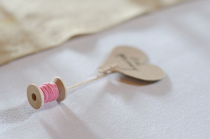 Spindle Place Card