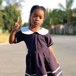  Stella Banda 