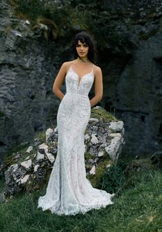 Wilderly Bride Maren- F286 Sheath Wedding Dress