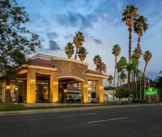 Picture of La Quinta Inn & Suites by Wyndham Pomona