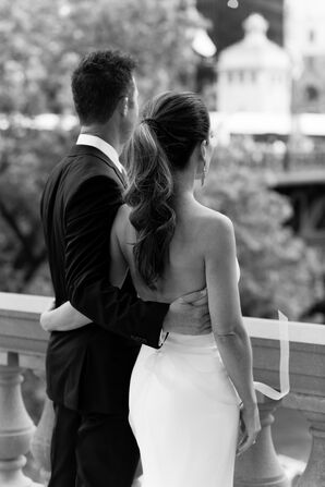 Classic Bride and Groom at The Ambassador