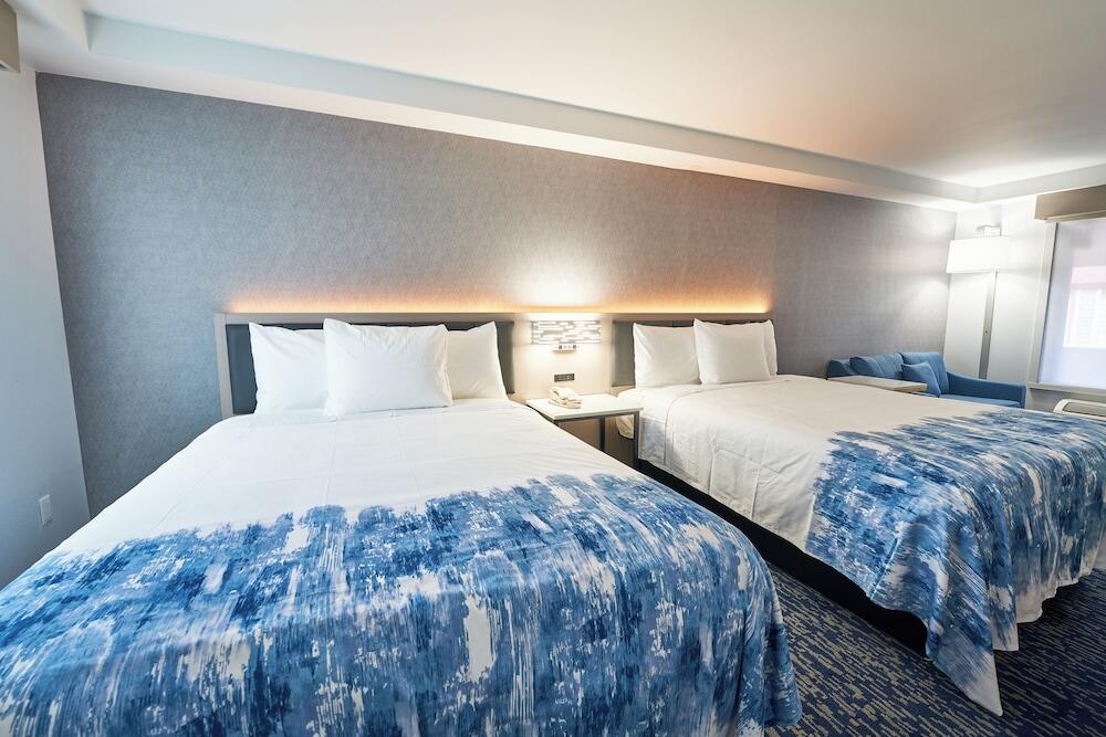 Picture of All Seasons Inn and Suites