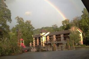 Picture of Brookside Lodge